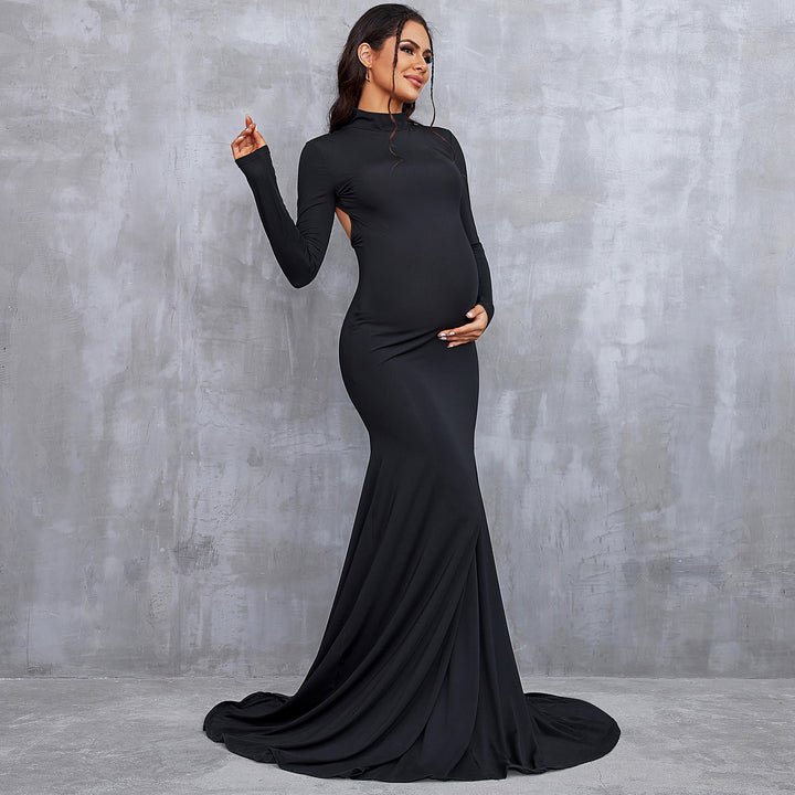 Back Cut-out Long Sleeve Maternity Maxi Dress Photoshooting