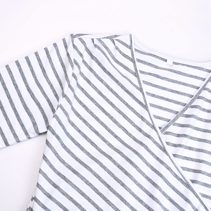 Breastfeeding Long Sleeve Maternity Shirts in Striped Pattern