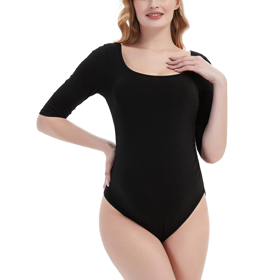 Scoop Neck Maternity Bodysuit in 3/4 Sleeve for Photoshoot